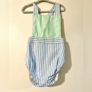 Beaufort Bonnet Company bubble. Never worn new with tags. Size 2T